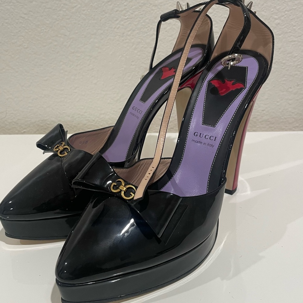 Woman shoes Gicci
